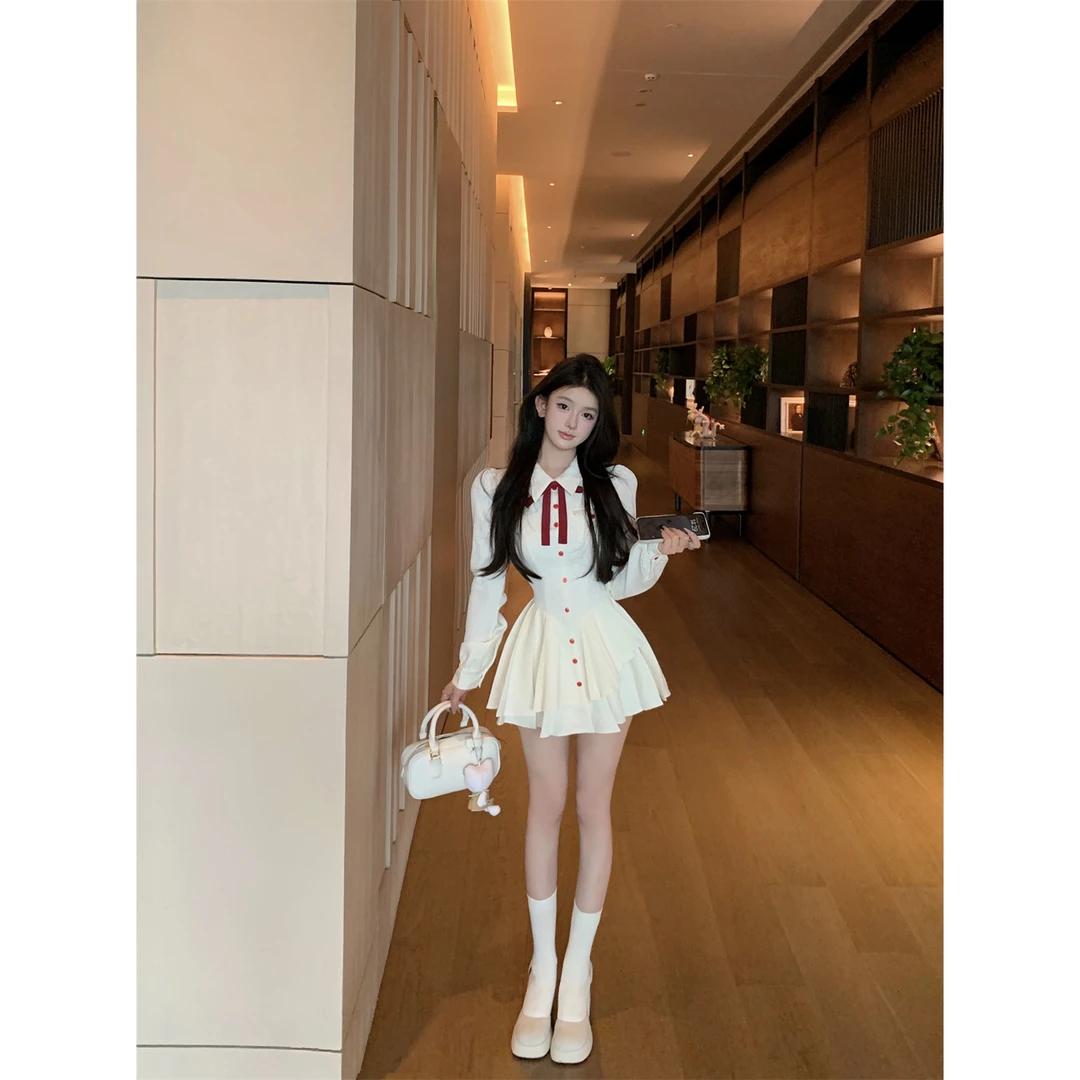 法式气质独特别致甜美裙子女秋韩系学院风收腰显瘦短裙褶皱连衣裙