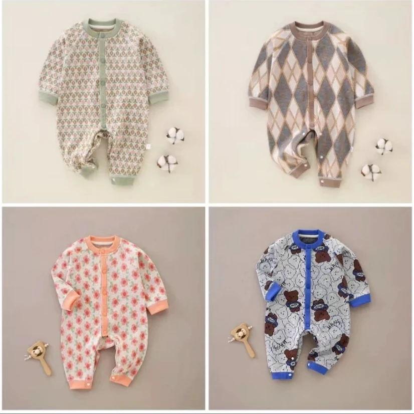 婴儿秋冬季新款男女宝针织洋气潮流爆款韩系连体衣0-3个月外出服