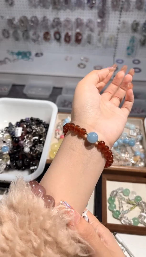 【闪购商品】水晶手链未镶嵌发货发其一颜色微差