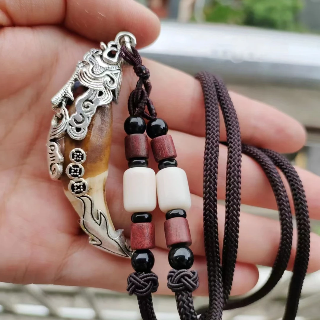 合金布艺吊坠 狼牙吊坠正品真黑狗牙齿挂件霸气男士项链情侣饰品