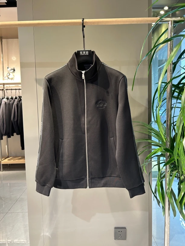 欧洲站2024秋冬新款经典外套秋季行政百搭连帽小立领黑色