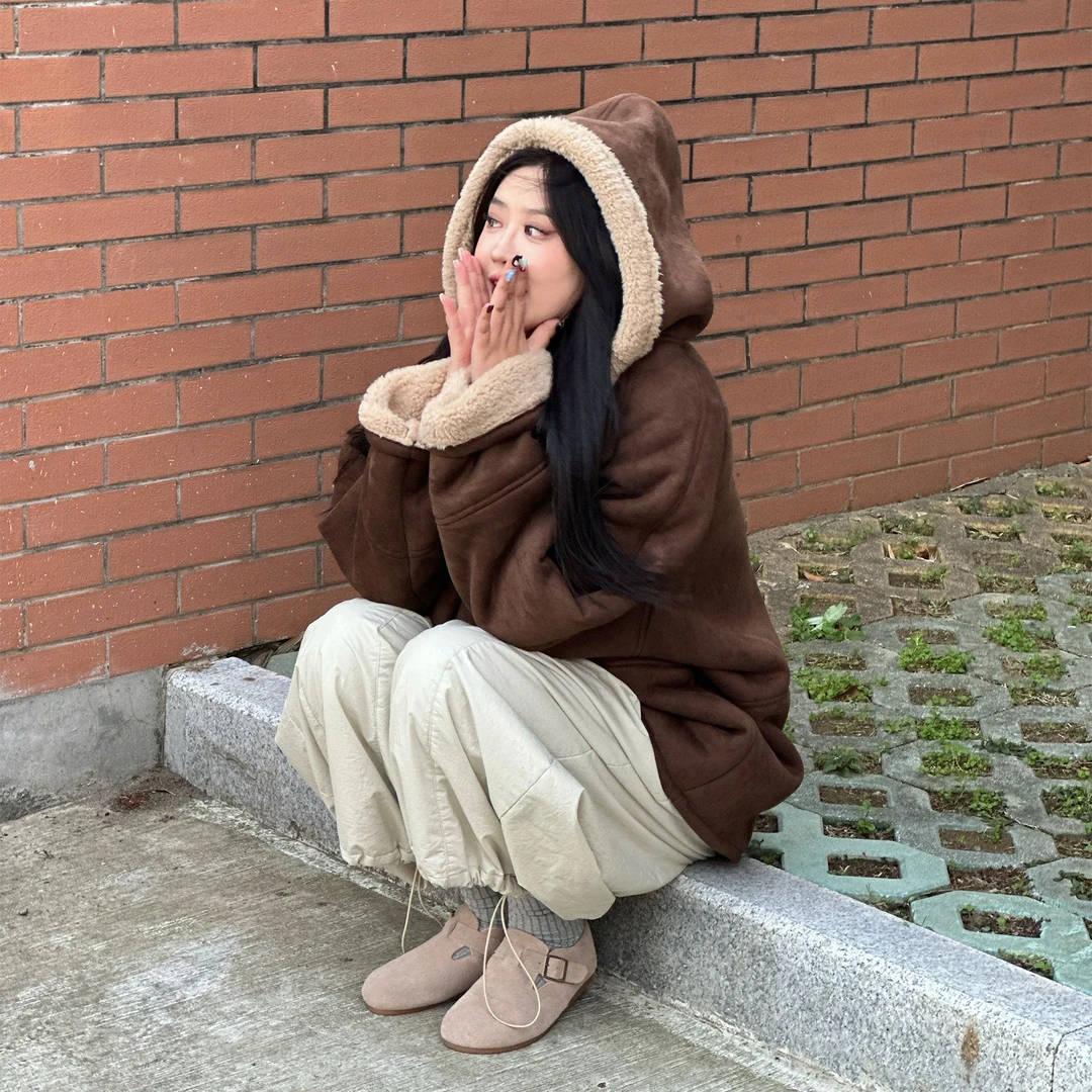 橘子罐头24新款圣诞小鹿百搭连帽宽松毛绒加厚保暖韩版休闲外套