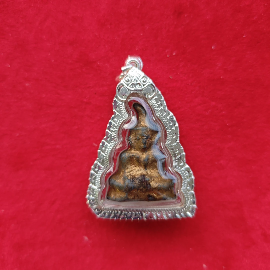 龙婆纳 小帕甲兰 2520之前使用千年老铅制作  手工艺品