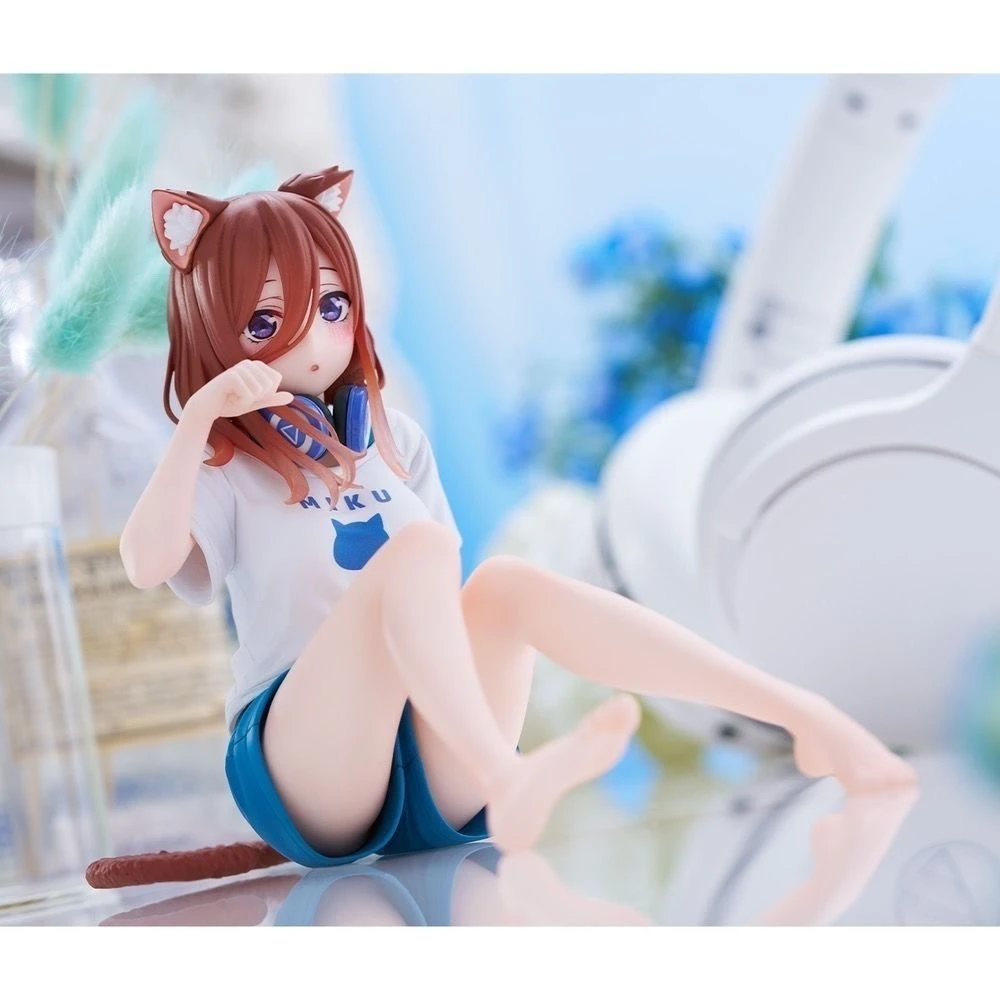 坐姿中野三玖猫咪居家服手办摆件