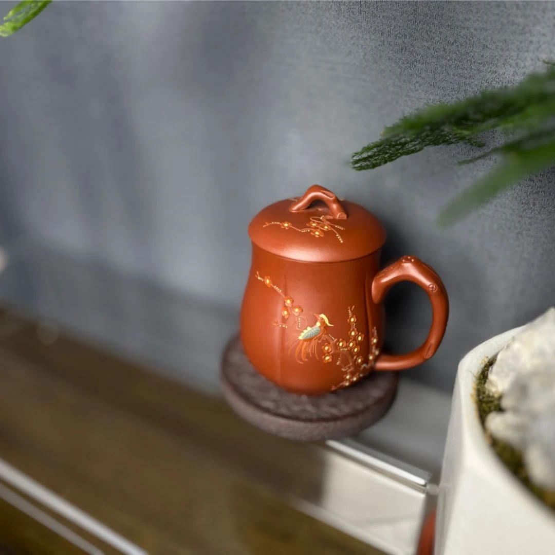 992宜兴纯手工紫砂盖杯大红袍泥泥绘喜上眉梢350毫升（配礼盒）