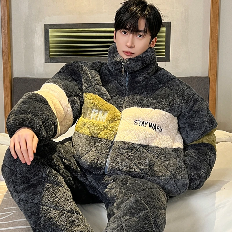 男士睡衣冬季三层夹棉加绒保暖时尚男珊瑚绒简约秋冬款家居服套装