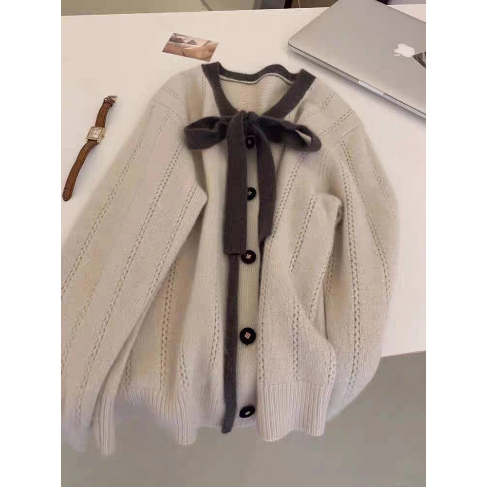 温柔风软糯蝴蝶结v领针织开衫女秋冬加厚设计感小众毛衣外套上衣