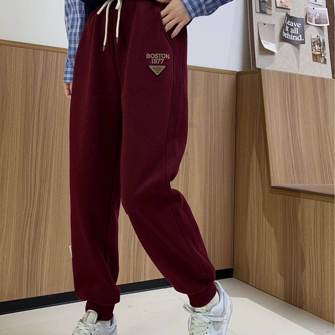 K190冬季加绒新款时尚韩版潮流立体三角标女士百搭运动卫裤24-169