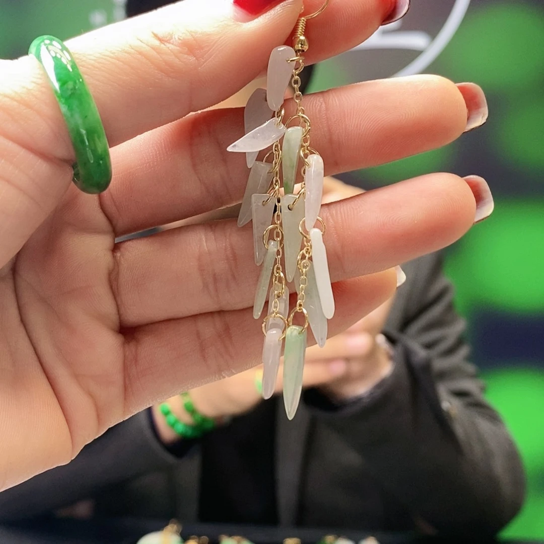 【闪购商品】翡翠耳饰未镶嵌多样性发货