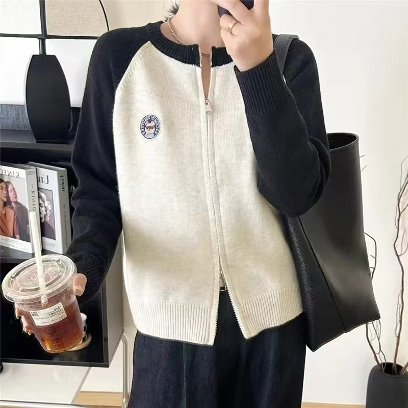 圆领小熊拼色拉链针织开衫