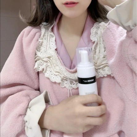 刘敏私服泡泡洗面上衣