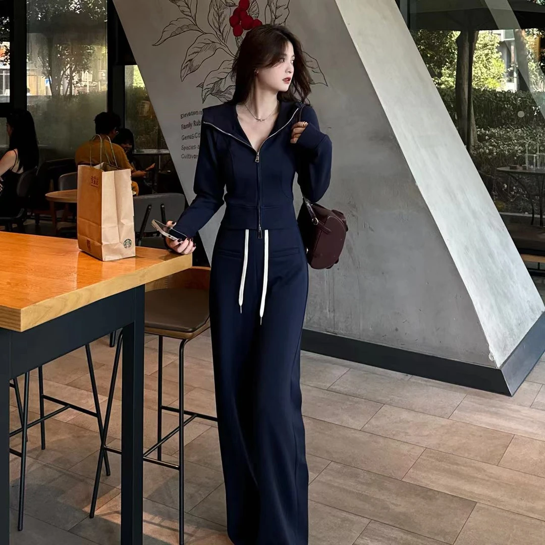 LUOZHIYIN/罗知音T110746F秋冬休闲连帽卫衣+直筒休闲系带裤子