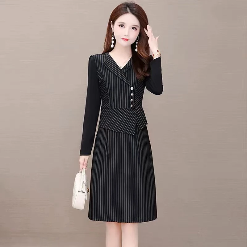 【Z88】2024新款气质修身时尚显瘦长袖连衣裙