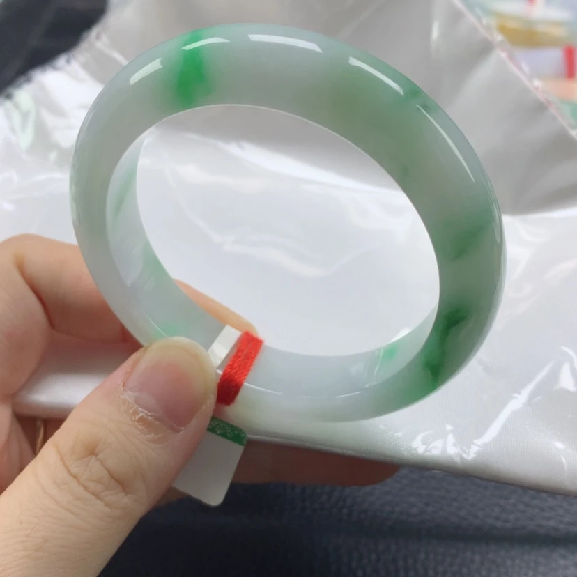 【闪购商品】翡翠手镯未镶嵌53➕