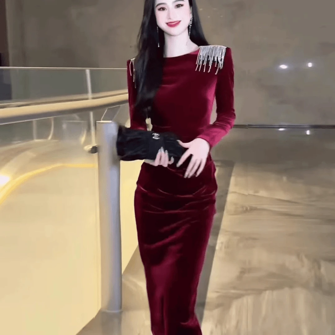 正式场合连衣裙2024新款女早秋高端精致金丝绒连衣裙高贵洋气裙子