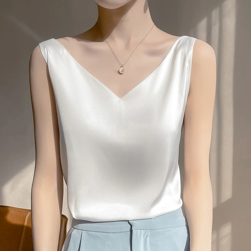 新款性感V领吊带背心气质打底衫女缎面西装内搭双肩吊带无袖百搭
