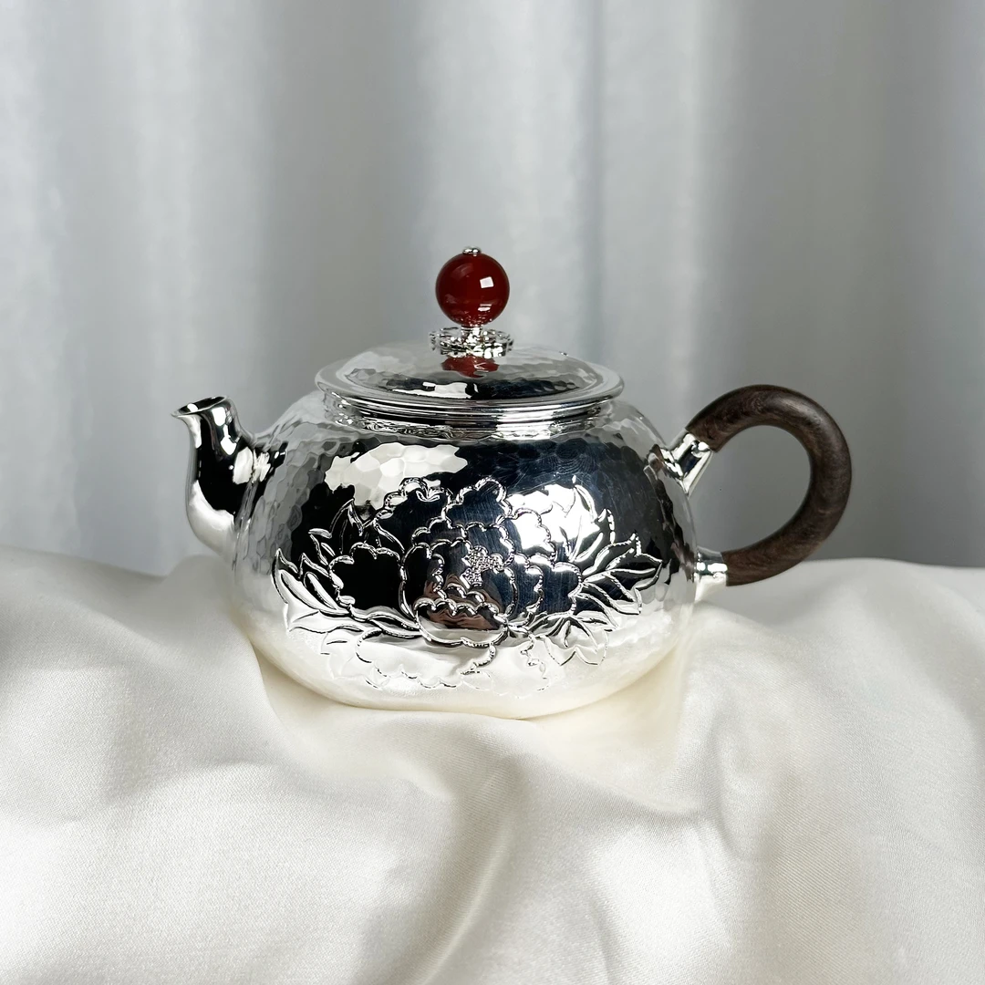 -手工锤纹牡丹贵妃壶泡茶壶999银