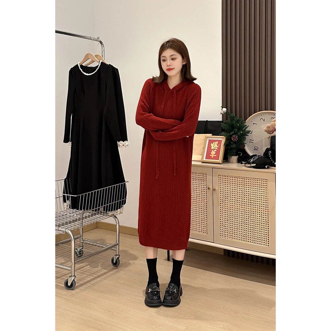 针织连衣裙打底长款内搭秋冬新款配大衣女慵懒卫衣宽松毛衣裙连帽