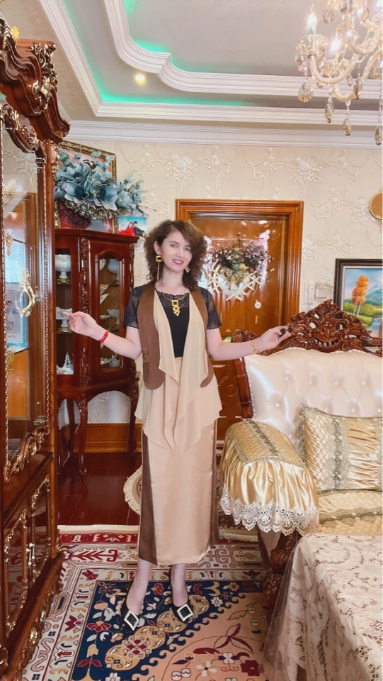 最新款套装 夏季 显瘦 气质 百搭时尚套装