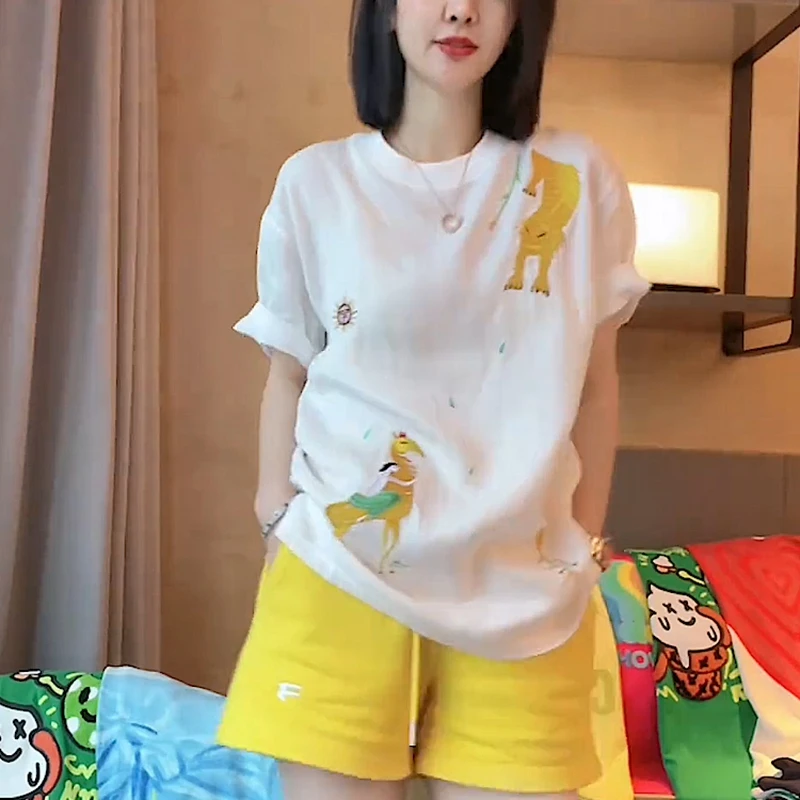 2025新款夏季女装休闲时尚印花设计宽松小众短袖短裤两件套运动服