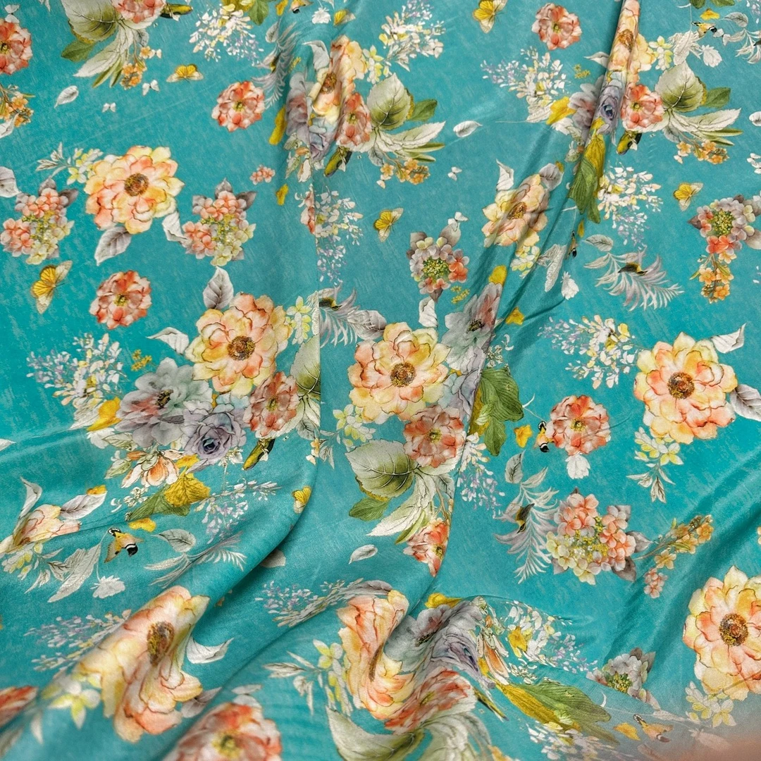 新品田园水粉花纯真丝宽幅桑蚕丝服装面料