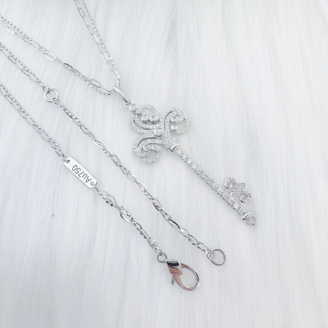 18K金 钻石钥匙项链 时尚经典气质高级百搭小众女生项链