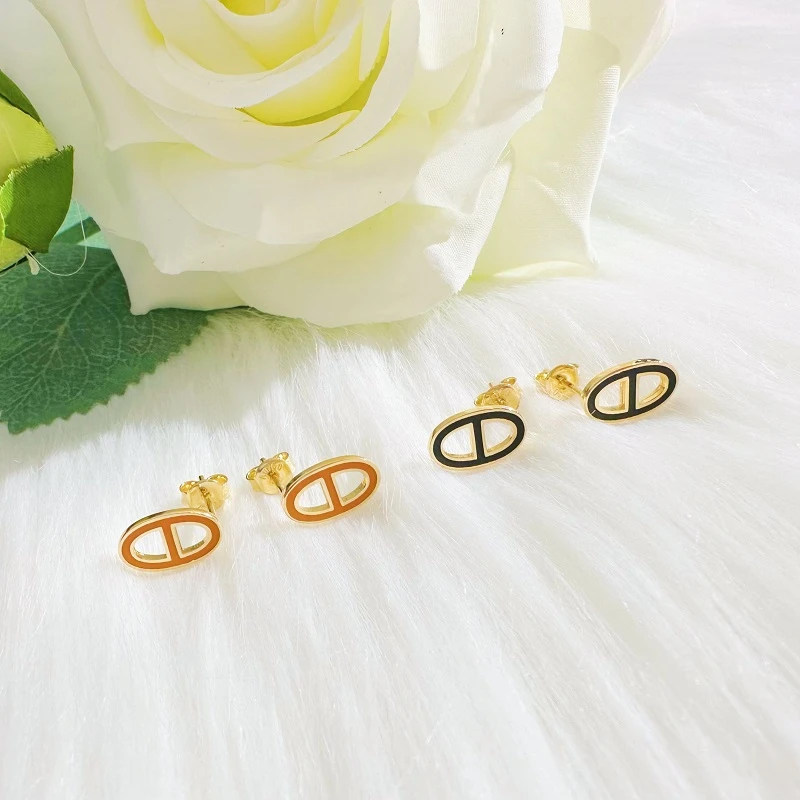 18k金 小猪鼻子素金耳钉 小众高级感耳饰 时尚百搭简约轻奢耳钉