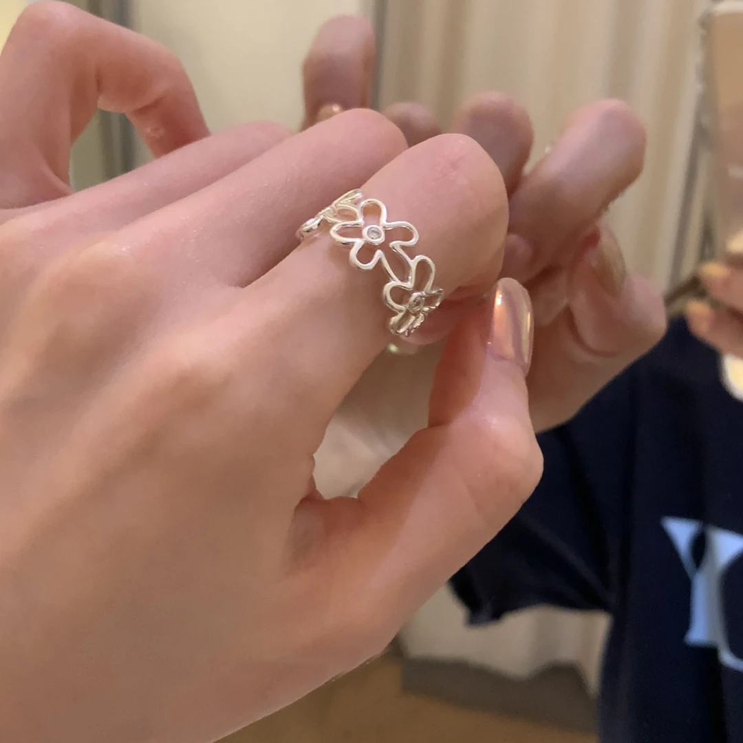 韩国小清新纯银镂空花朵戒指女简约小众设计感食指戒可调节