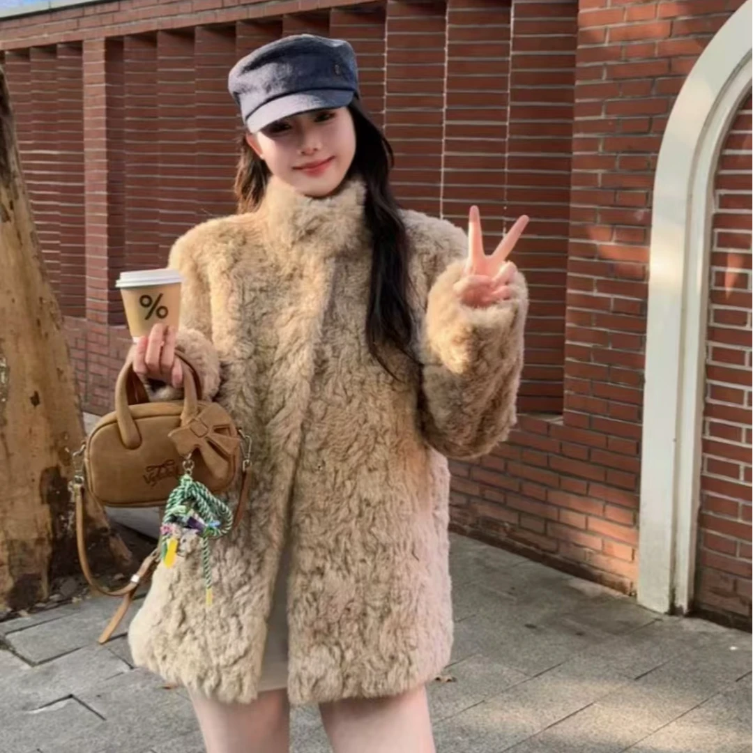 富人区 仿皮环保韩女托卡毛毛外套立领加厚短款皮毛一体大衣