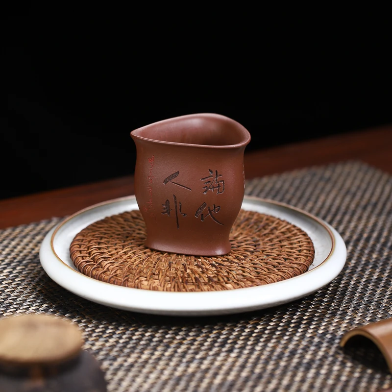 手工杯 | 宜兴紫砂 (他人非)三角杯主人杯