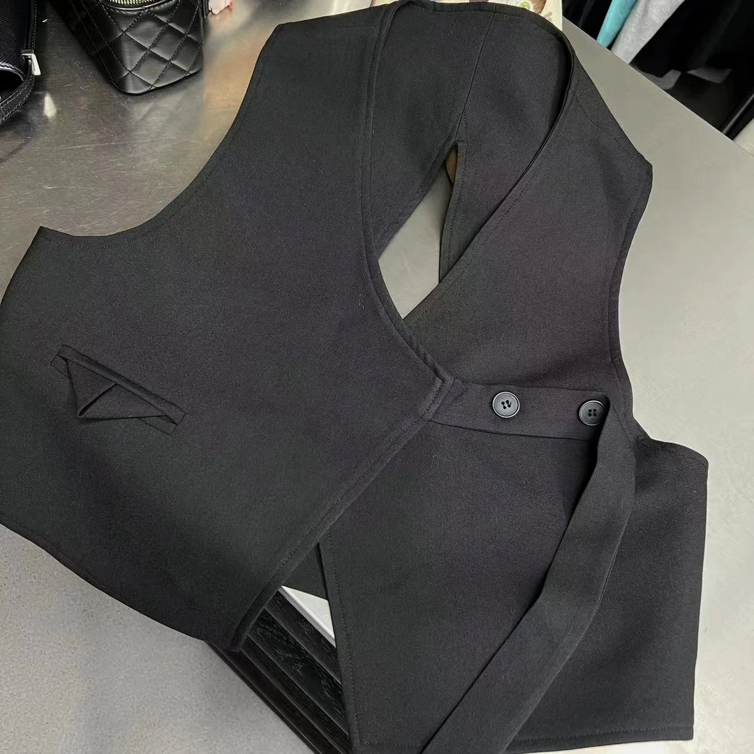 《年底清仓福利》西服马夹大码女装夏季设计师款显瘦百搭纯色气质