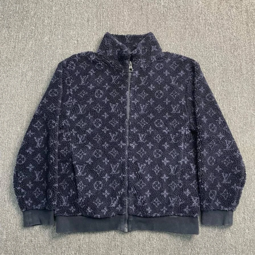 99新 LouisVuitton/路易威登 泰迪满印外套 L码 P234035549