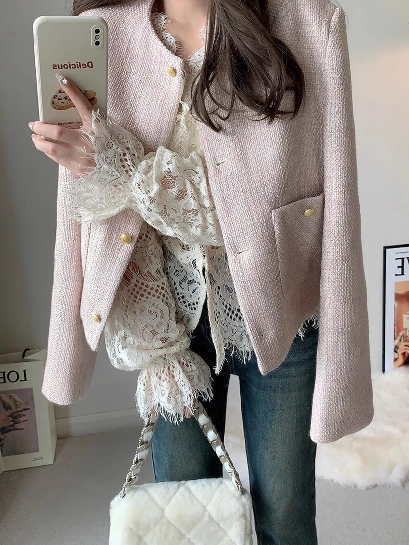 加棉小香风少女外套女款气质高级感春秋爆短款2025女士外套冬圆领