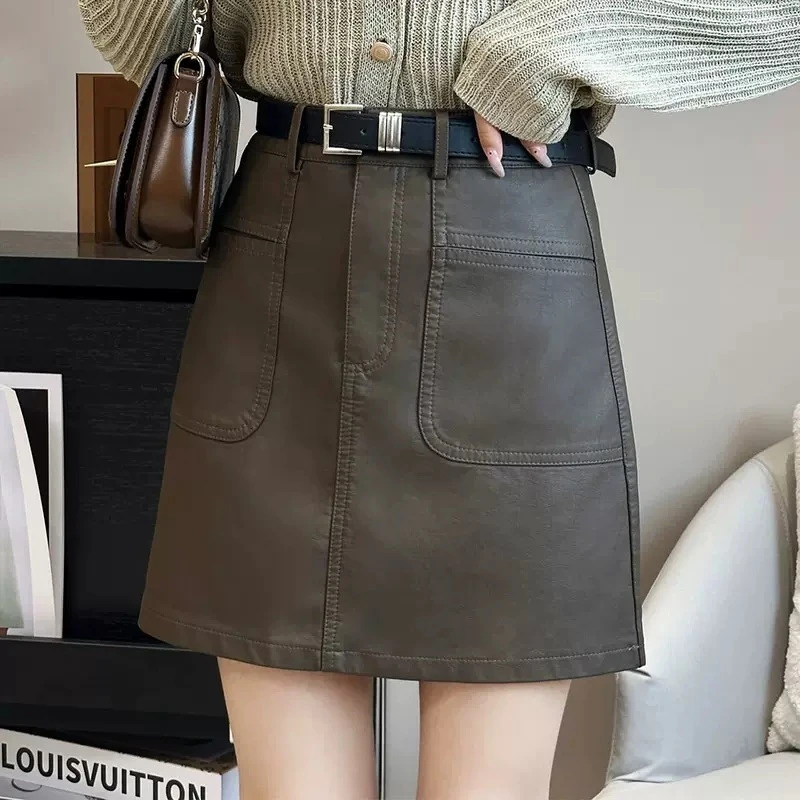 短款皮裙A字半身裙女2024秋冬新款爆款高腰显瘦a字包臀哑光pu裙子