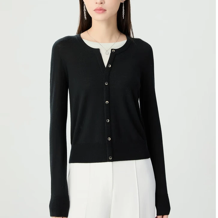 【商场同款】5399790针织衫上衣 新款圆领简约百搭拼接黑色