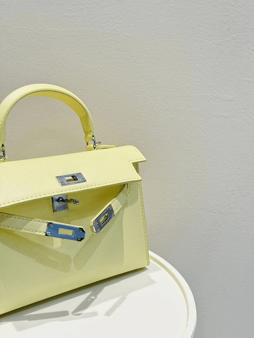 MIAO【小凯】银扣百搭简约手拎斜挎包（无挂件）