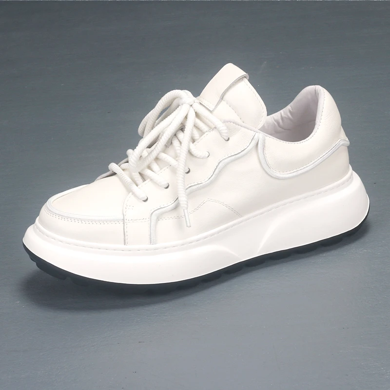 新款头层牛皮舒适轻便男潮鞋时尚百搭厚底增高面包鞋日常休闲板鞋