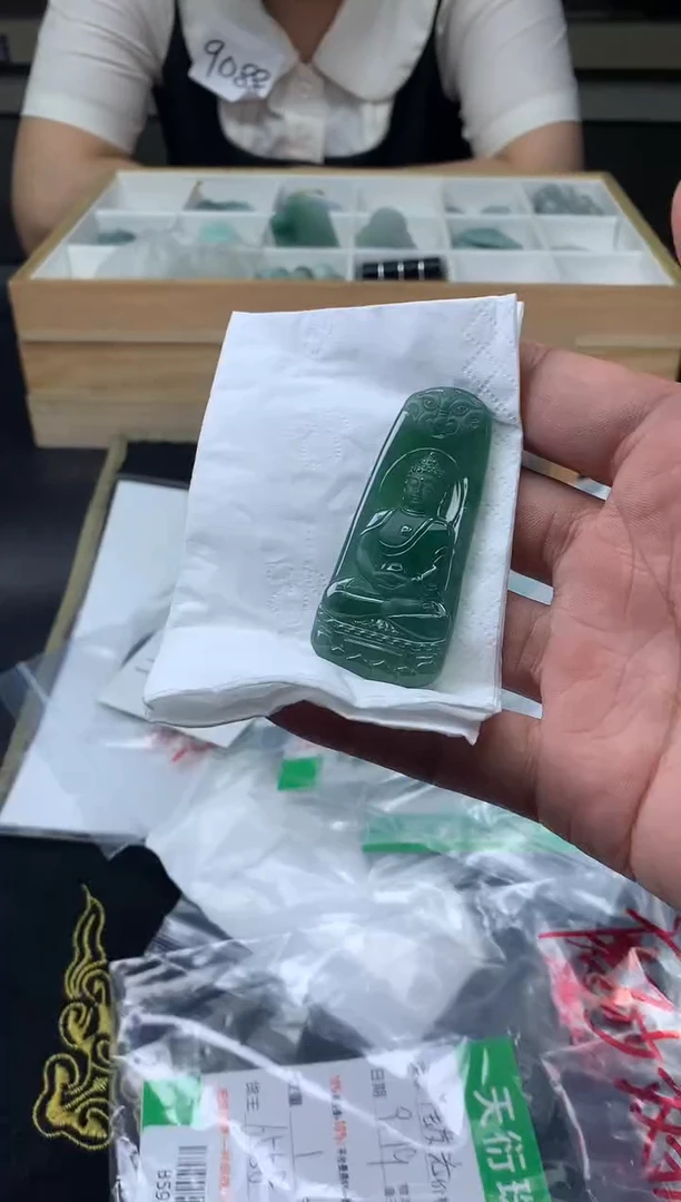 【闪购商品】定制翡翠未镶嵌546546545