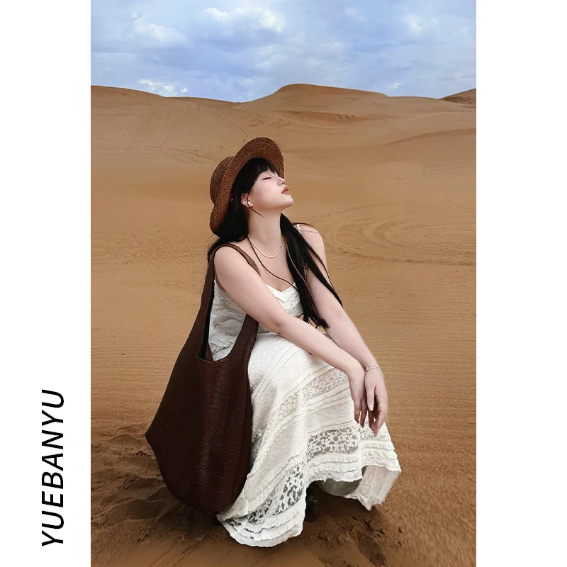 月半鱼现货【巴洛克情书】 蕾丝连衣裙方领吊带长款连衣裙吊带裙