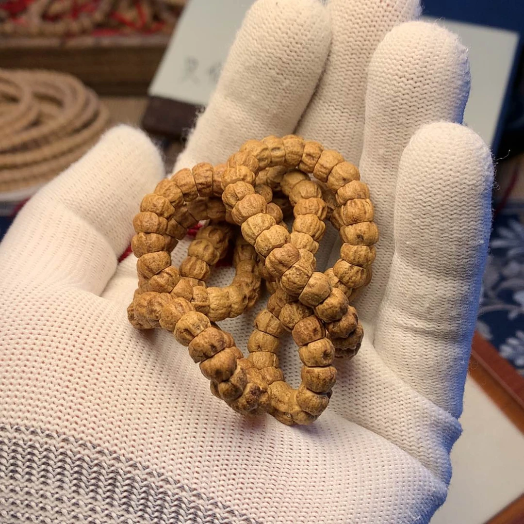 【闪购商品】柏香籽/百香籽吊坠红油皮大肠