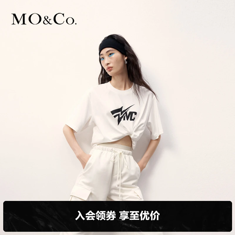 MO&Co.x大孚飞跃合作系列春抗菌防螨短袖T恤风感波粒MBC1TEE014