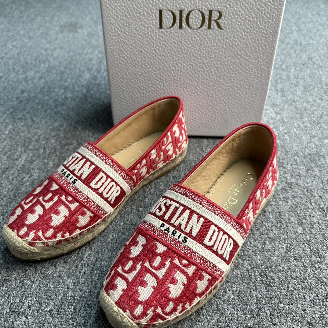 全新未使用 DIOR/迪奥 女士红色老花渔夫鞋 114664