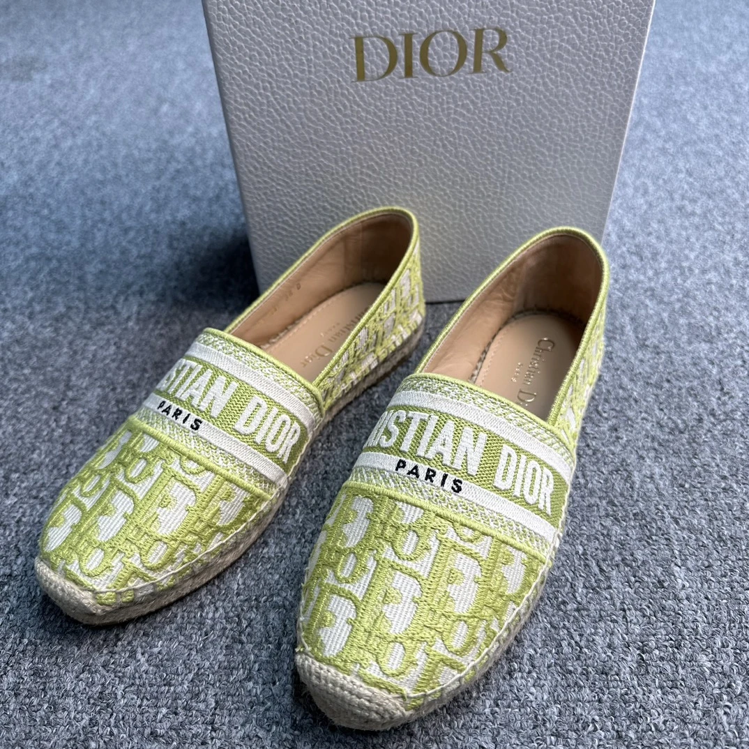 未使用 DIOR/迪奥 全新未使用DIOR/迪奥绿老花渔夫鞋女鞋114665