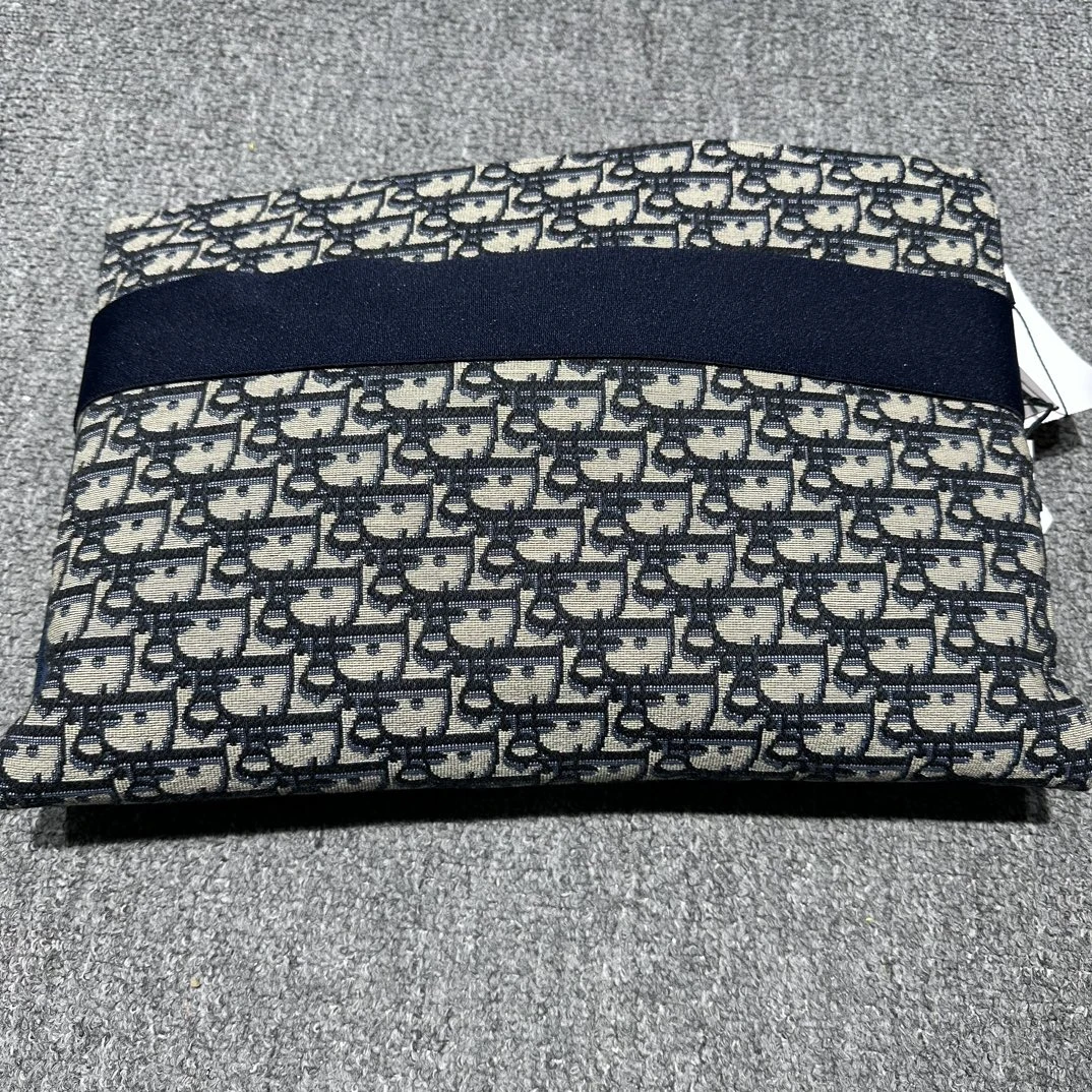 全新未使用 DIOR/迪奥 Dior经典老花旅行4套装124699