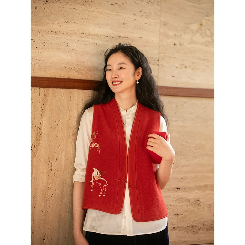 牧衣游原创 小鹿机绣针织马夹舒适纯棉红色中式无袖上衣 小诺皋