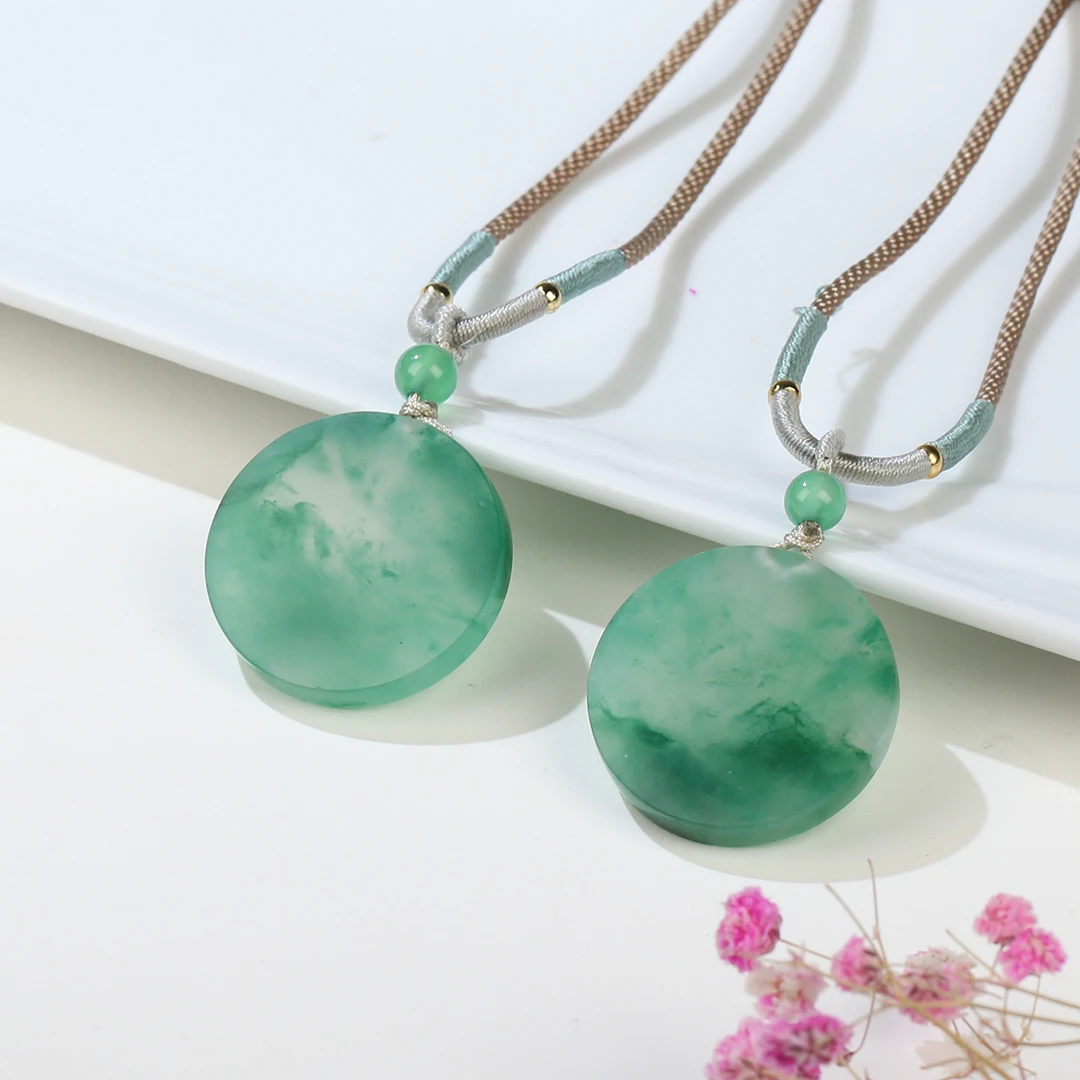 【麦子家族春季特惠】天然独龙玉吊坠无事牌多样性发1 D0433