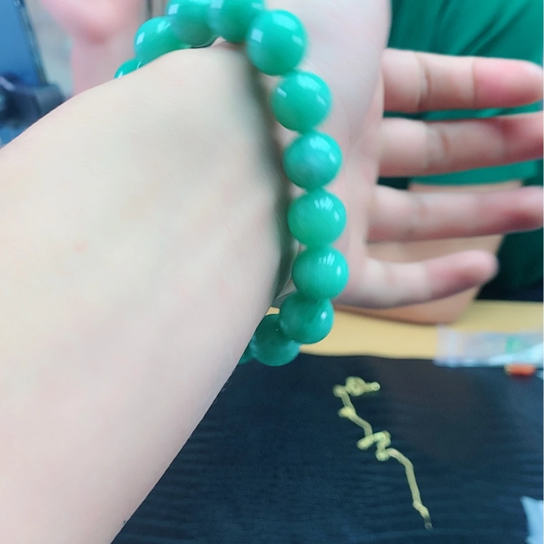 【闪购商品】翡翠耳饰未镶嵌