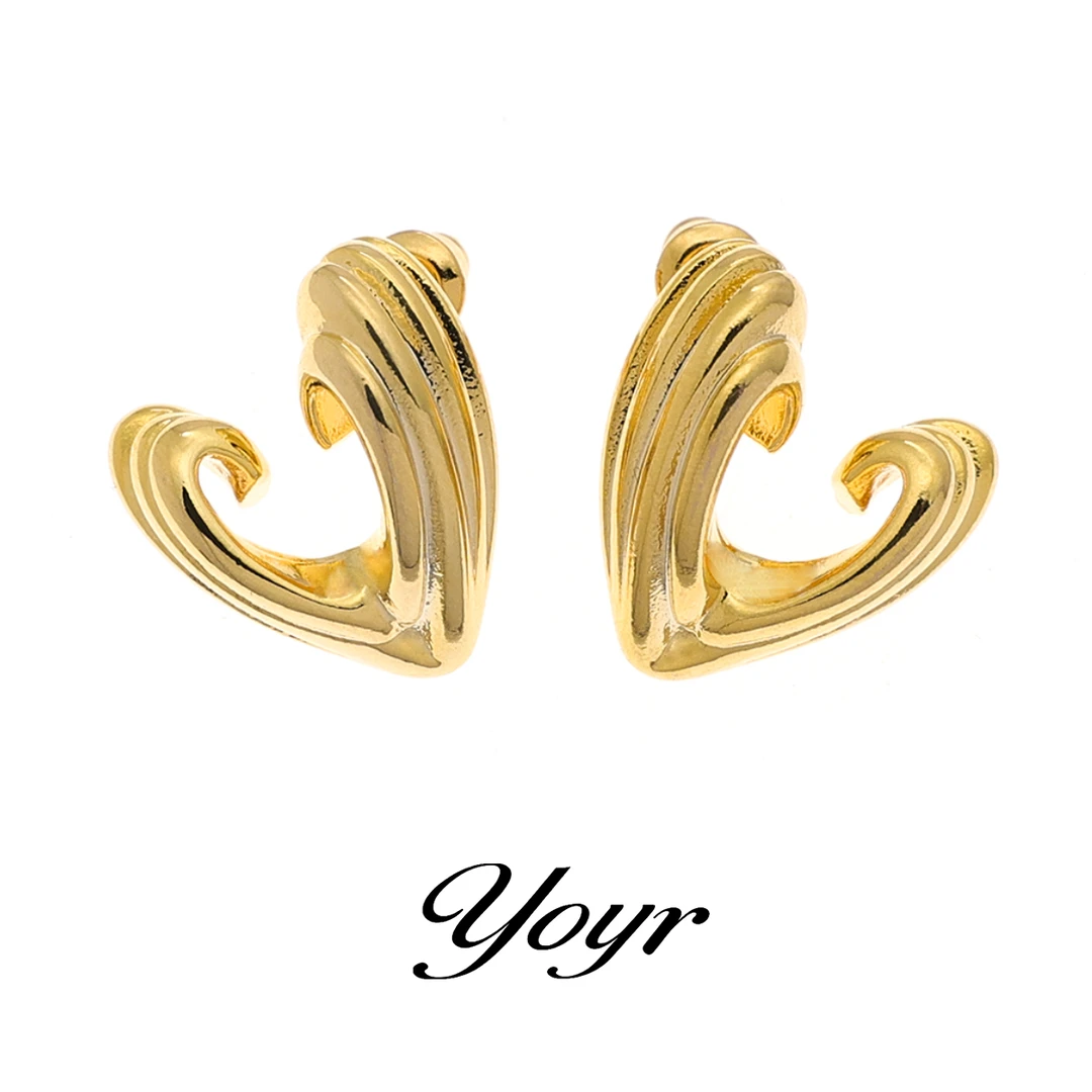 YOYR 铜合金耳饰 设计感金属爱心耳钉 轻奢时尚气质百搭个性耳环