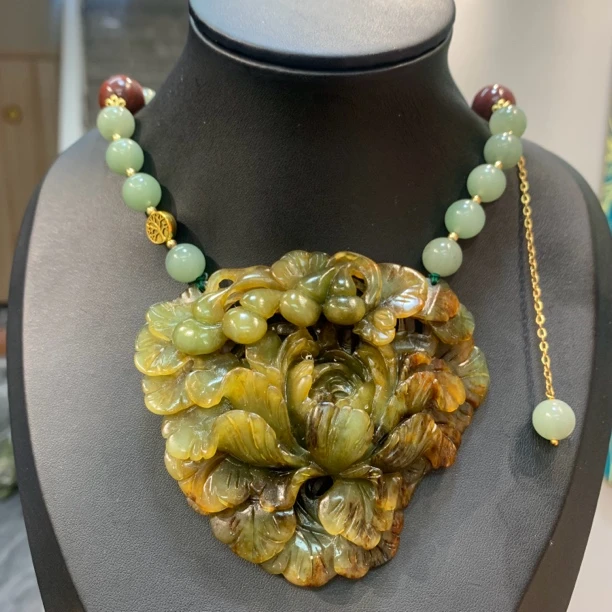 岫玉精品葫芦吊坠