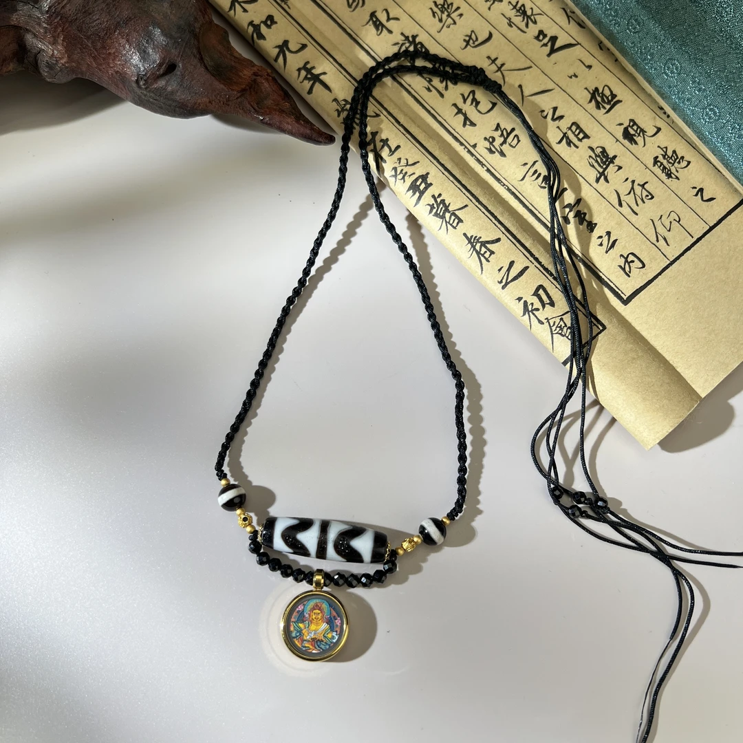 扶摇臻选 | JC双牙牙手绘黄CC唐卡玛瑙项链秋千款